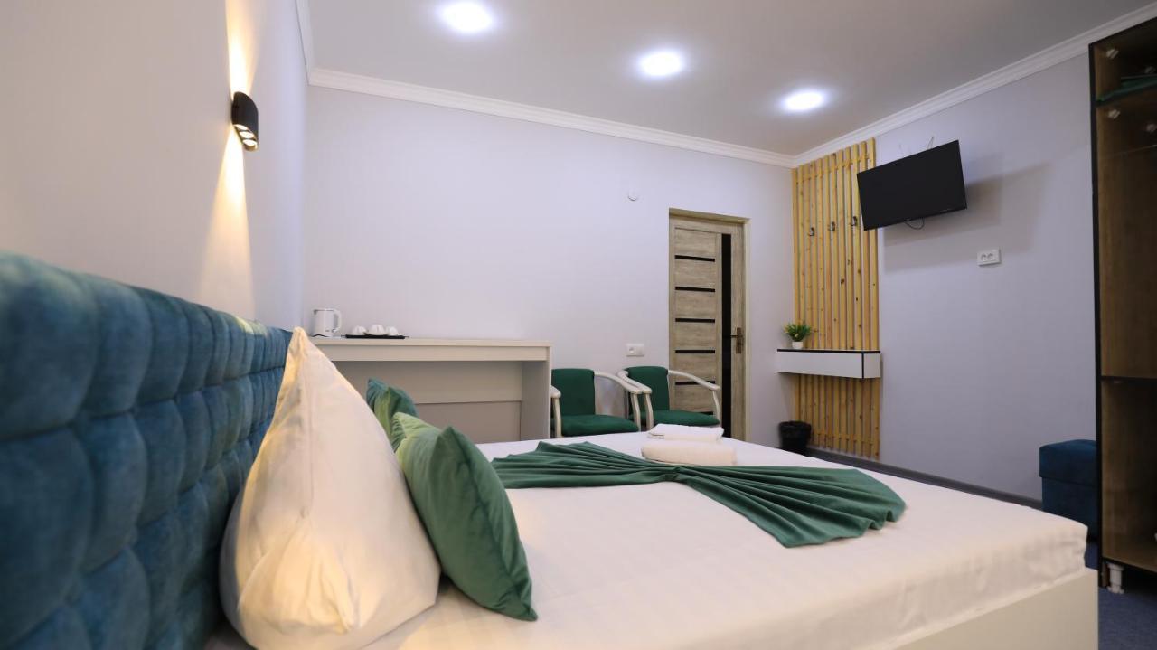 Sharq Hotel Urgench Exterior photo