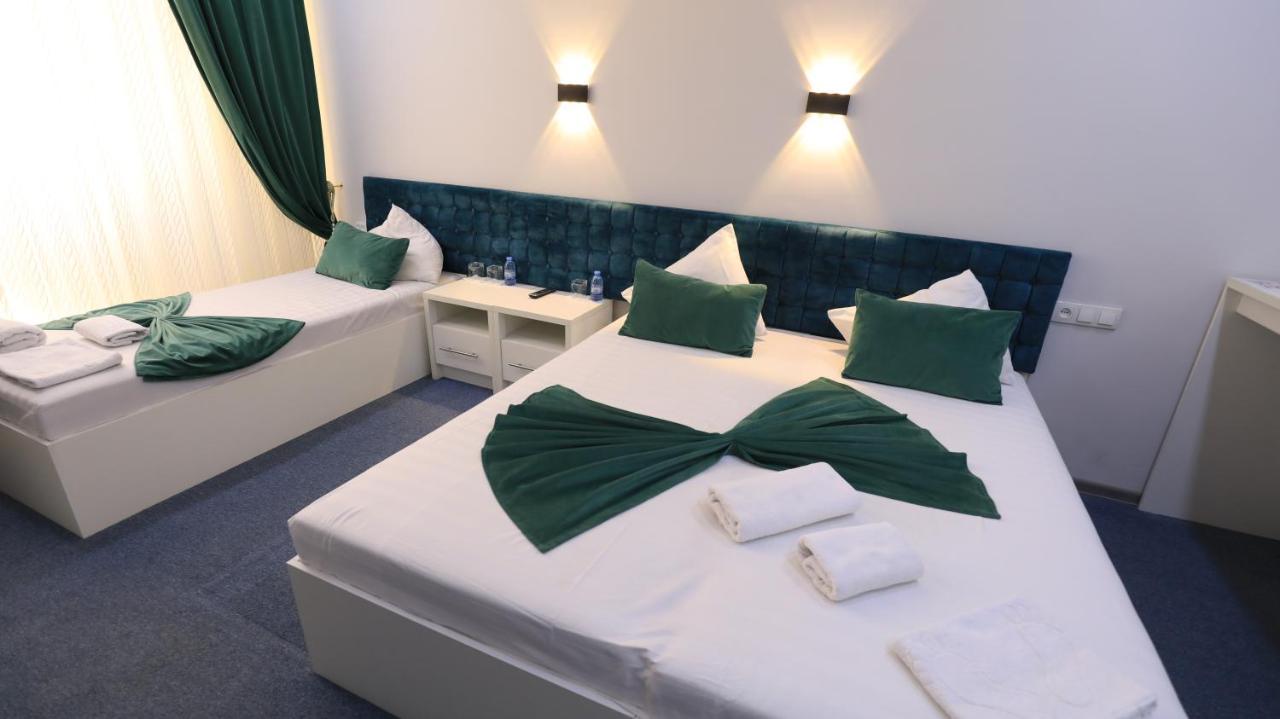 Sharq Hotel Urgench Exterior photo