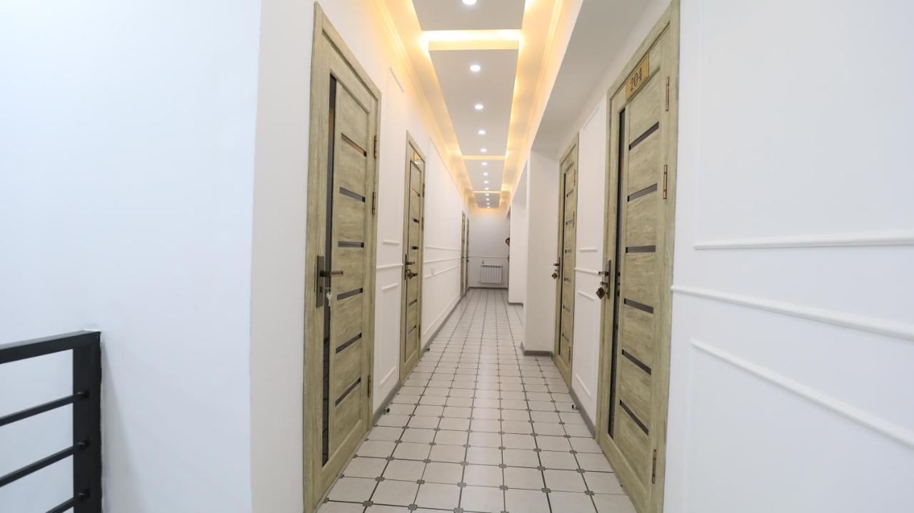 Sharq Hotel Urgench Exterior photo